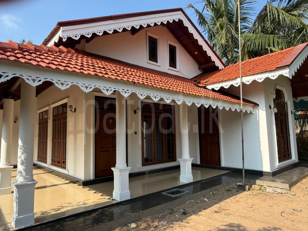 House for Sale in Marawila