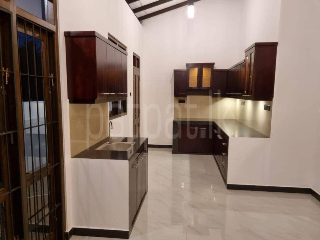 House for Sale in Piliyandala ads-image-1