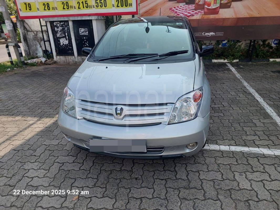 Toyota IST 2003 - பயன்படுத்தப்பட்டது கார் sale in Sri Lanka - patpat.lk