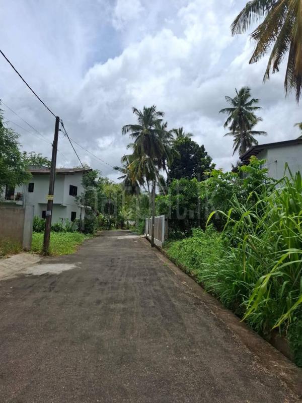 Residential Land for Sale in Kaduwela ads-image-1