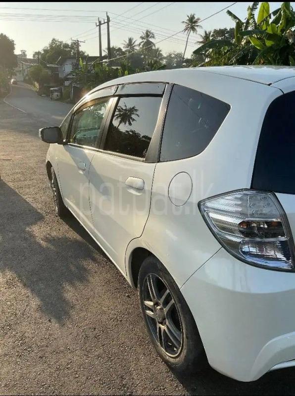 Advertisement image 4