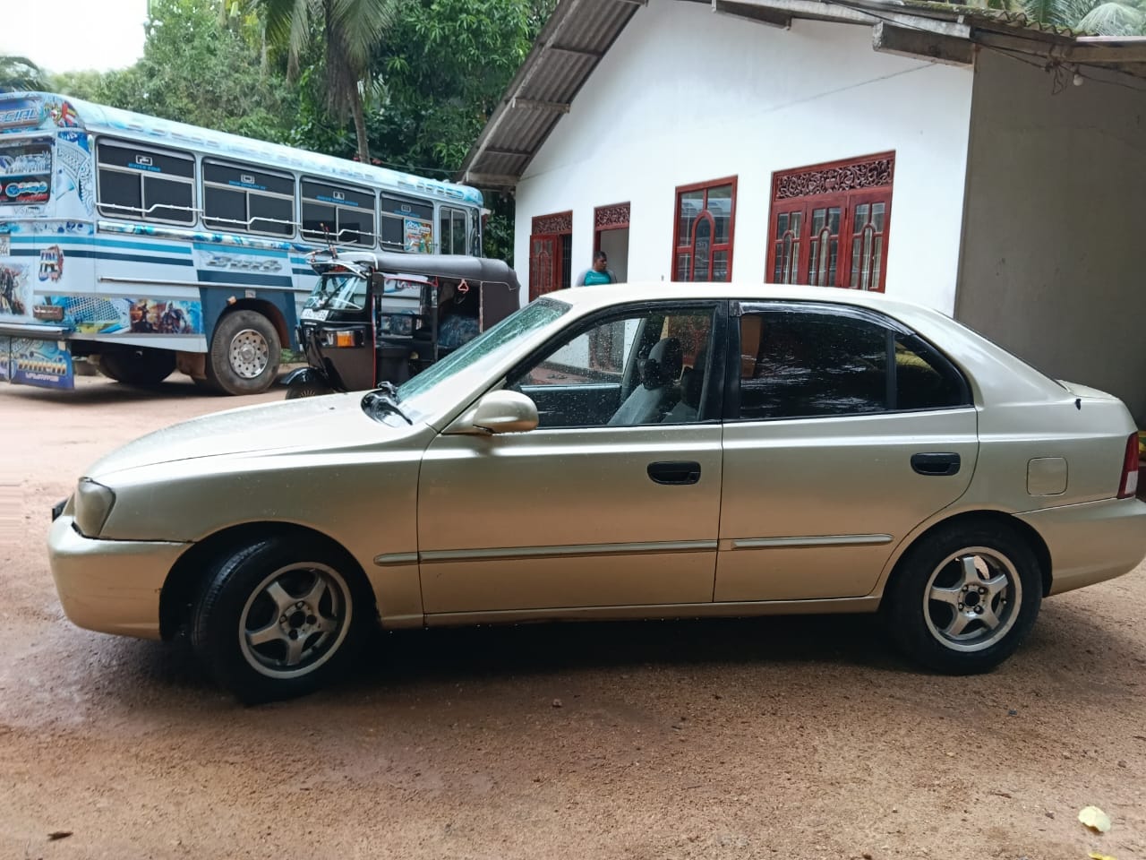 Hyundai Accent 2001 - Used Car sale in Sri Lanka - patpat.lk