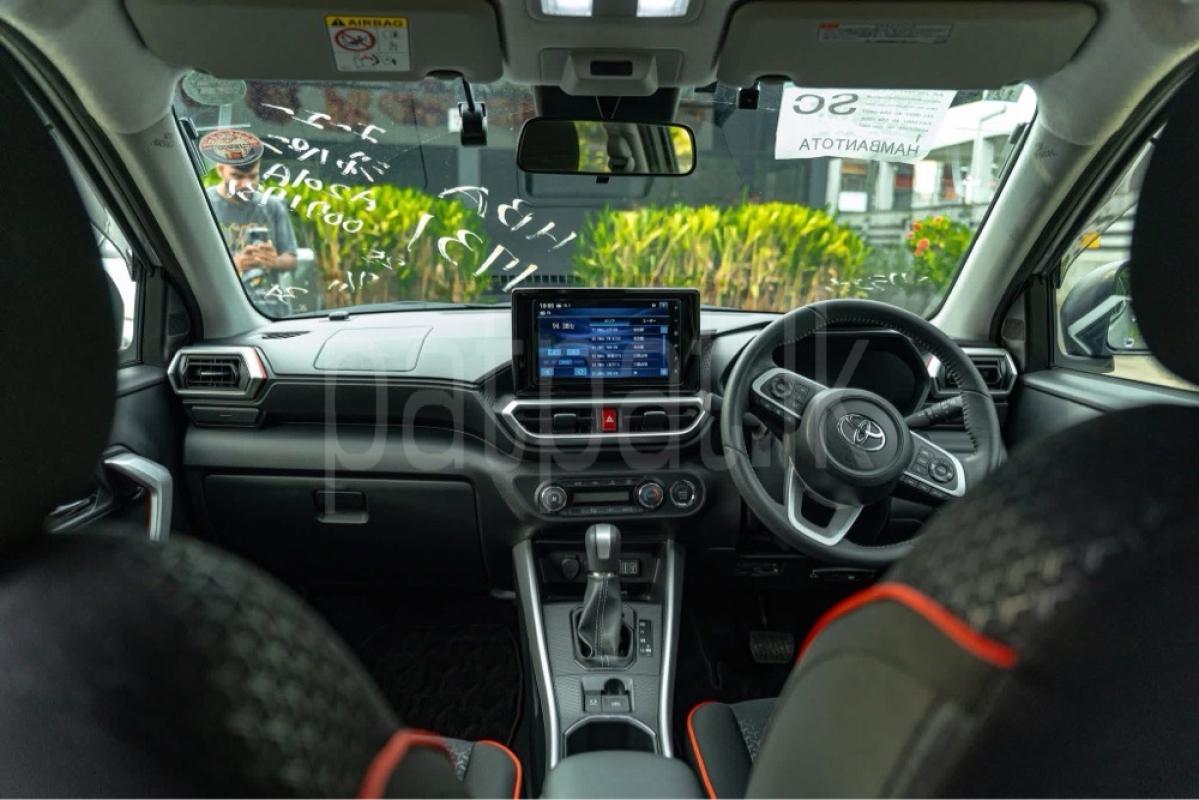 Advertisement image 6