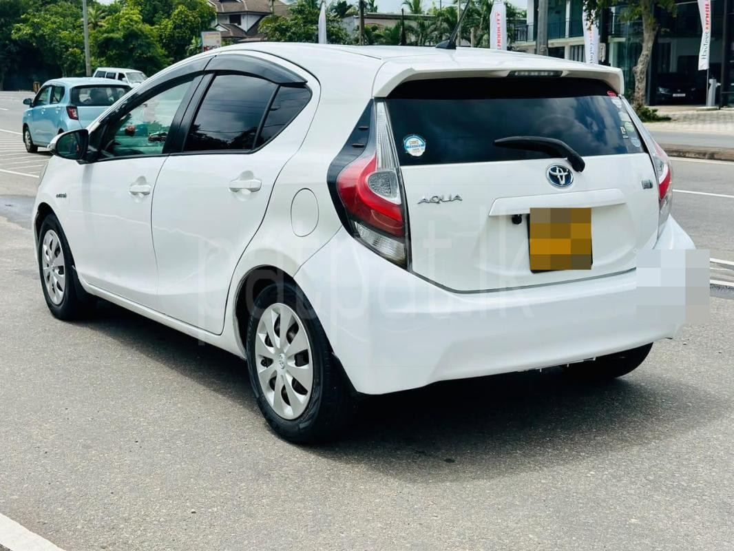 Toyota Aqua 2013 - භාවිතා කරන ලද කාර් sale in Sri Lanka - patpat.lk