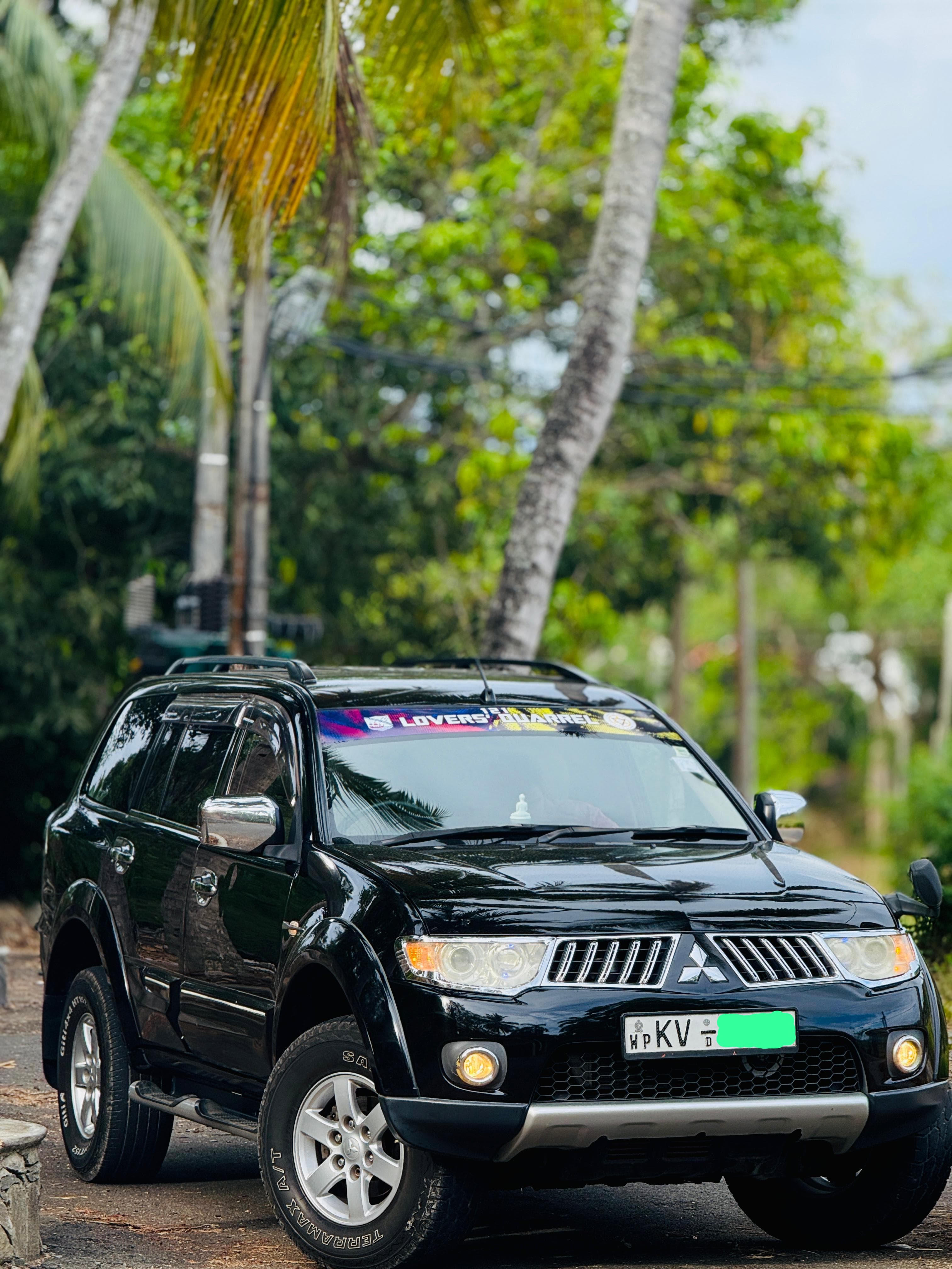 Mitsubishi Montero Sport 2012 - பயன்படுத்தப்பட்டது SUV sale in Sri Lanka - patpat.lk
