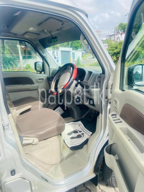 Advertisement image 4