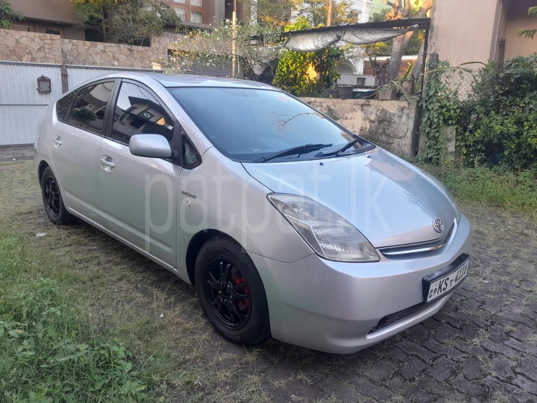 Toyota Prius 2007 - மறுசீரமைக்கப்பட்டது கார் sale in Sri Lanka - patpat.lk