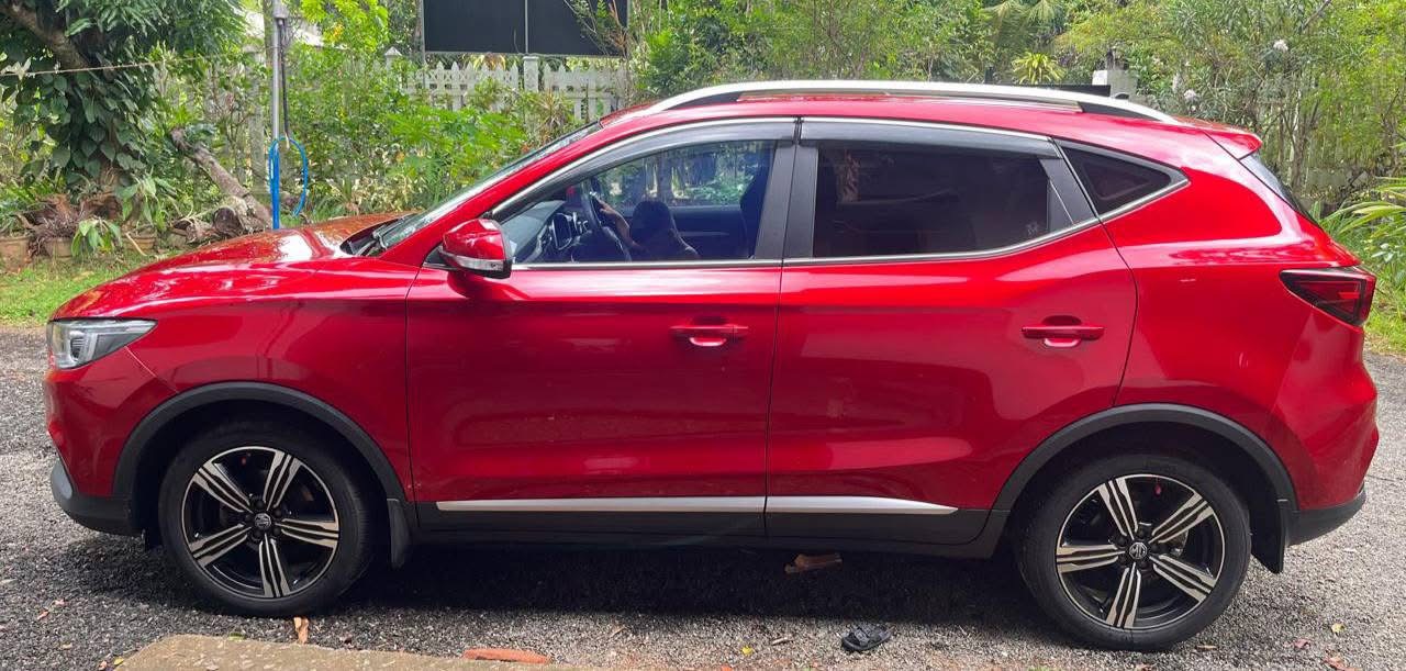 MG ZS 2018 - பயன்படுத்தப்பட்டது SUV sale in Sri Lanka - patpat.lk