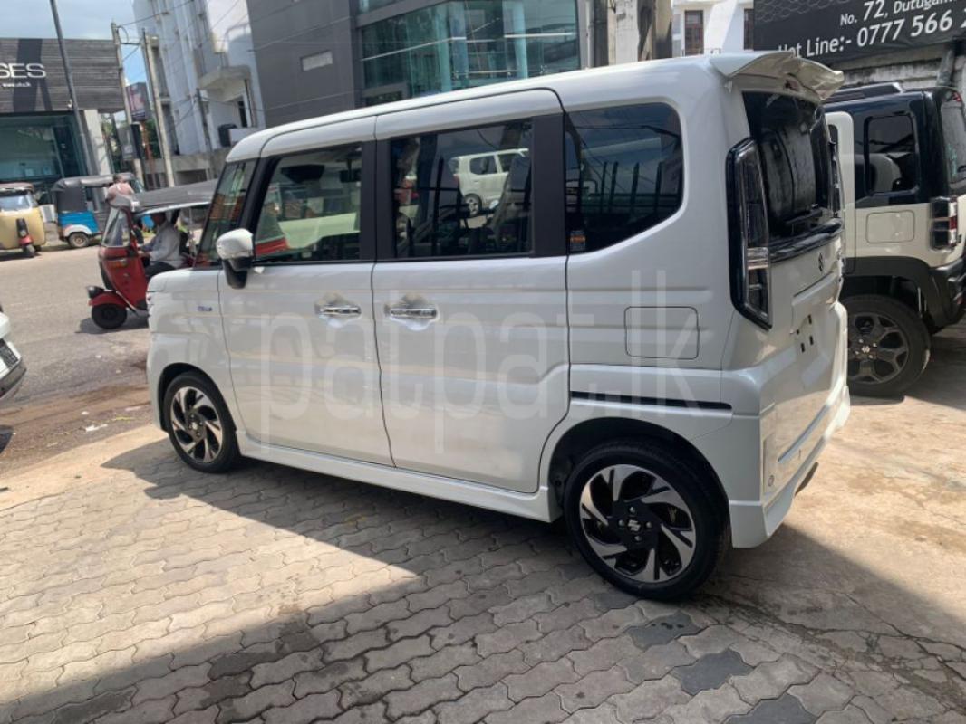 Advertisement image 4