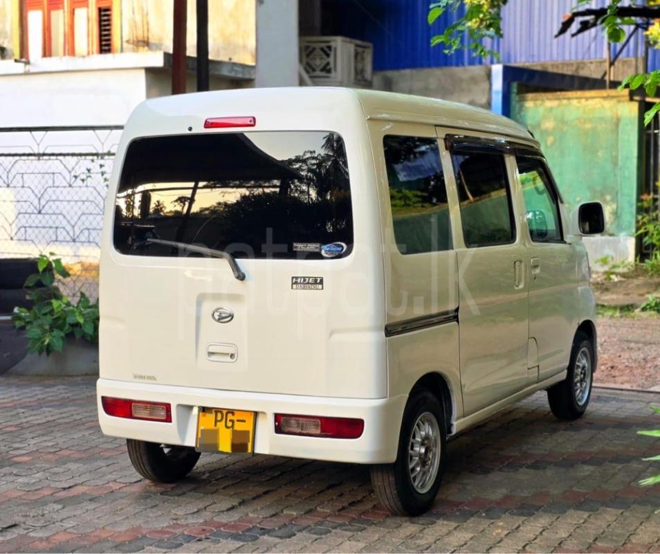 Advertisement image 5