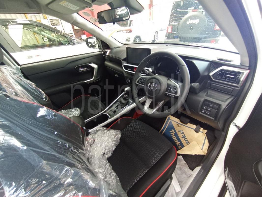 Toyota Raize 2025 - சான்றளிக்கப்பட்டது SUV sale in Sri Lanka - patpat.lk