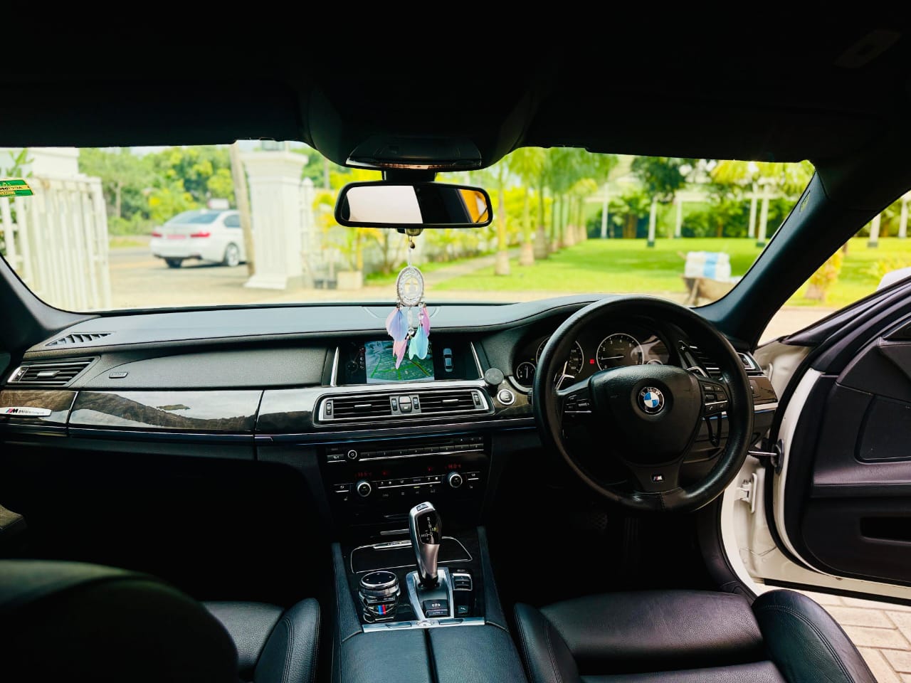 BMW 7 Series 2014 - Reconditioned Car sale in Sri Lanka - patpat.lk