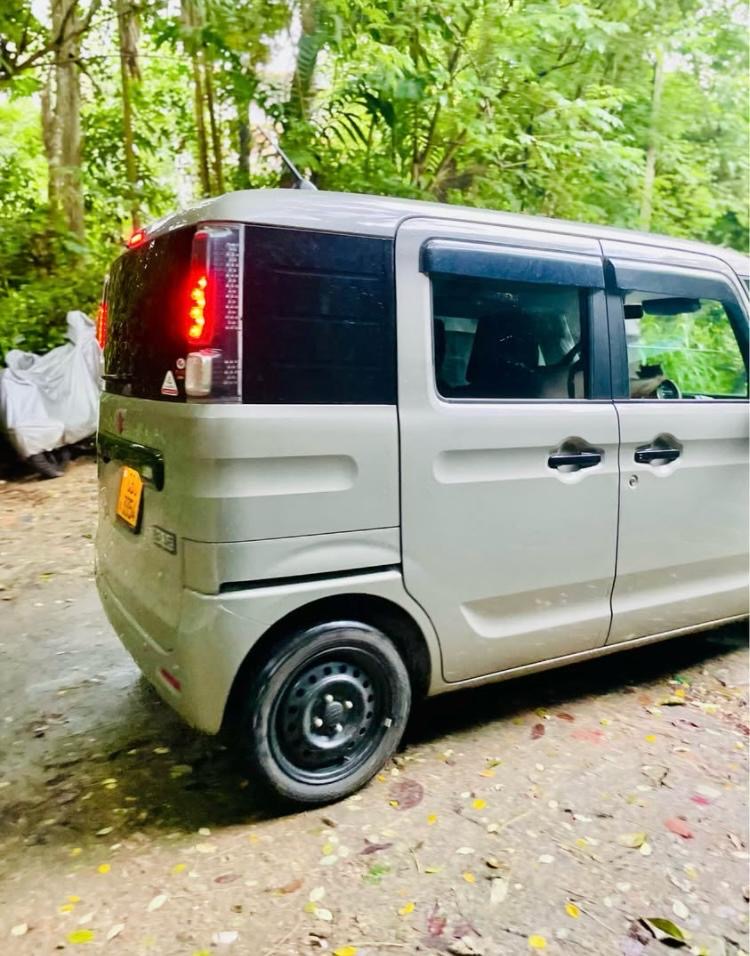 Toyota Spacio 2023 - பயன்படுத்தப்பட்டது கார் sale in Sri Lanka - patpat.lk