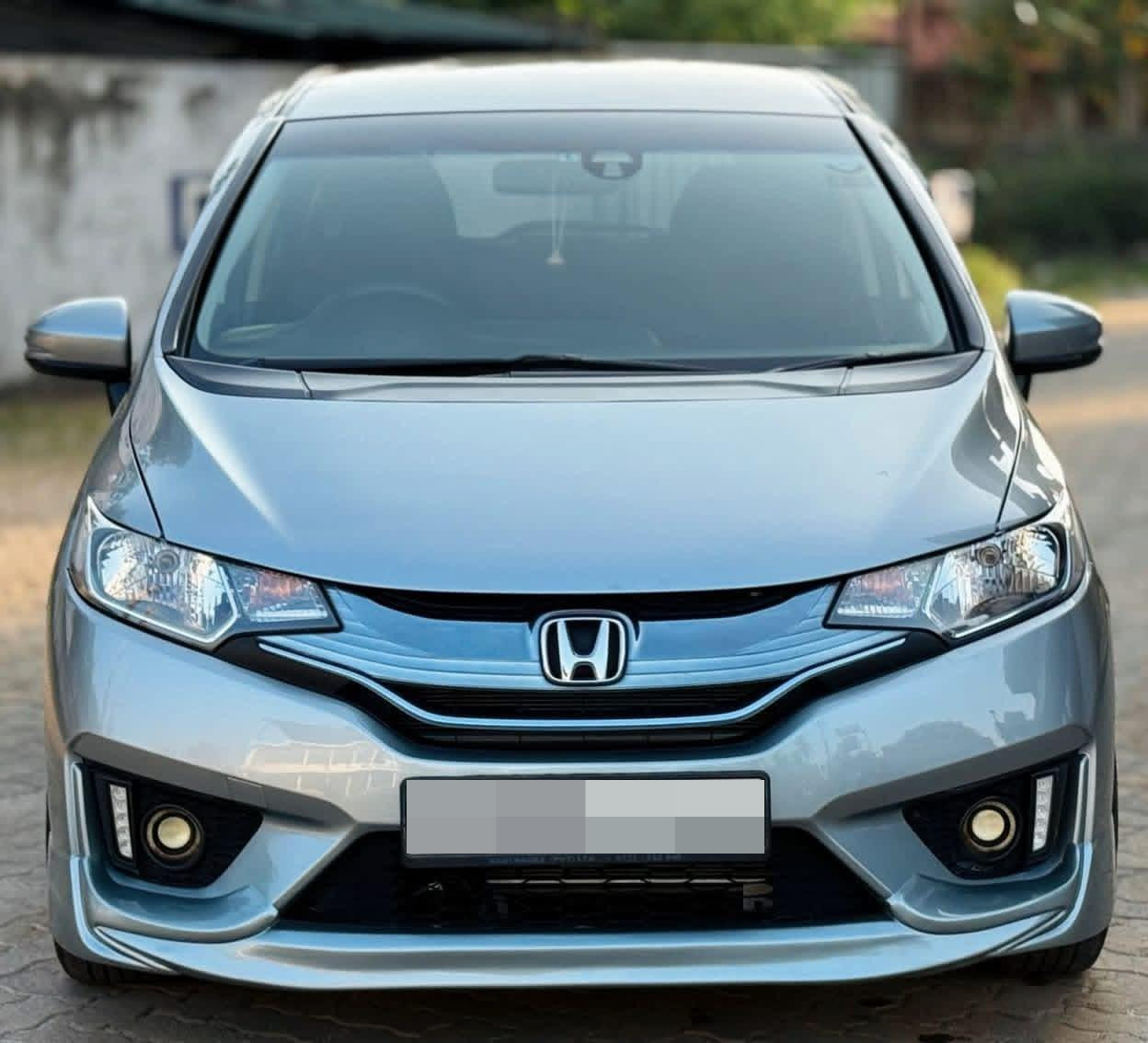Honda Fit 2013 ads-image-1