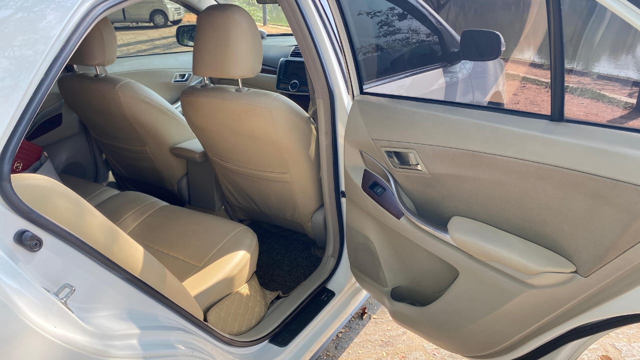 Toyota Premio 2012 - භාවිතා කරන ලද කාර් sale in Sri Lanka - patpat.lk