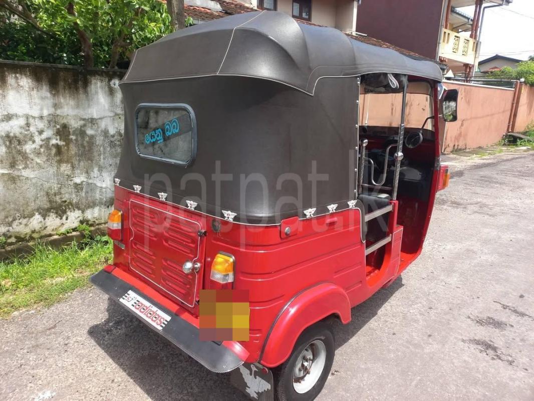 Bajaj 4 stroke 2012 - பயன்படுத்தப்பட்டது முச்சக்கர வண்டி sale in Sri Lanka - patpat.lk