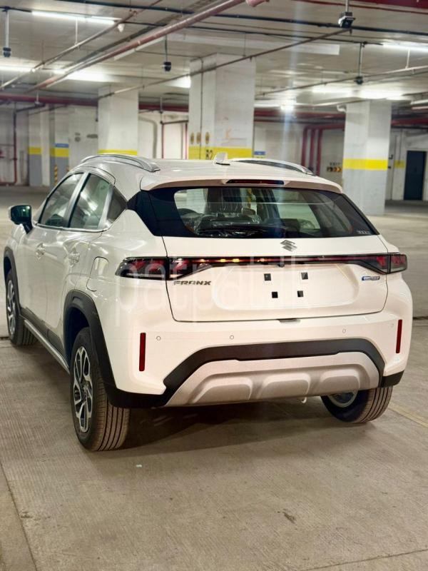 Advertisement image 3