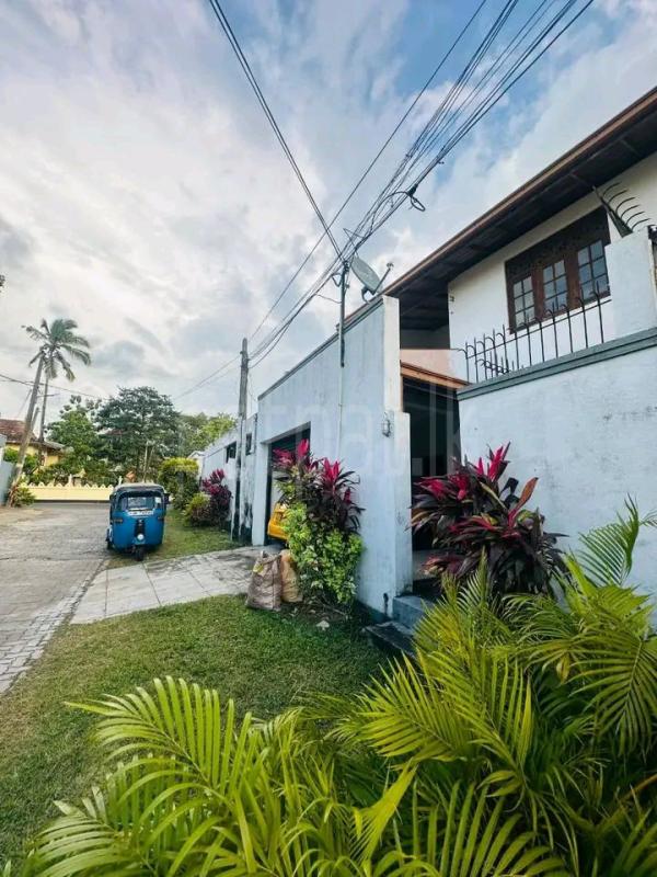 House for Sale in Dehiwala