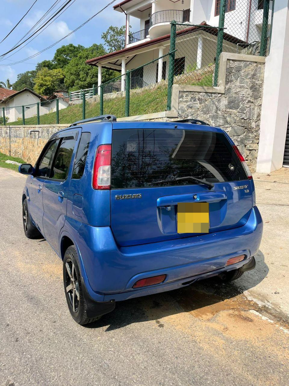 Suzuki Swift 2004 - Used Car sale in Sri Lanka - patpat.lk