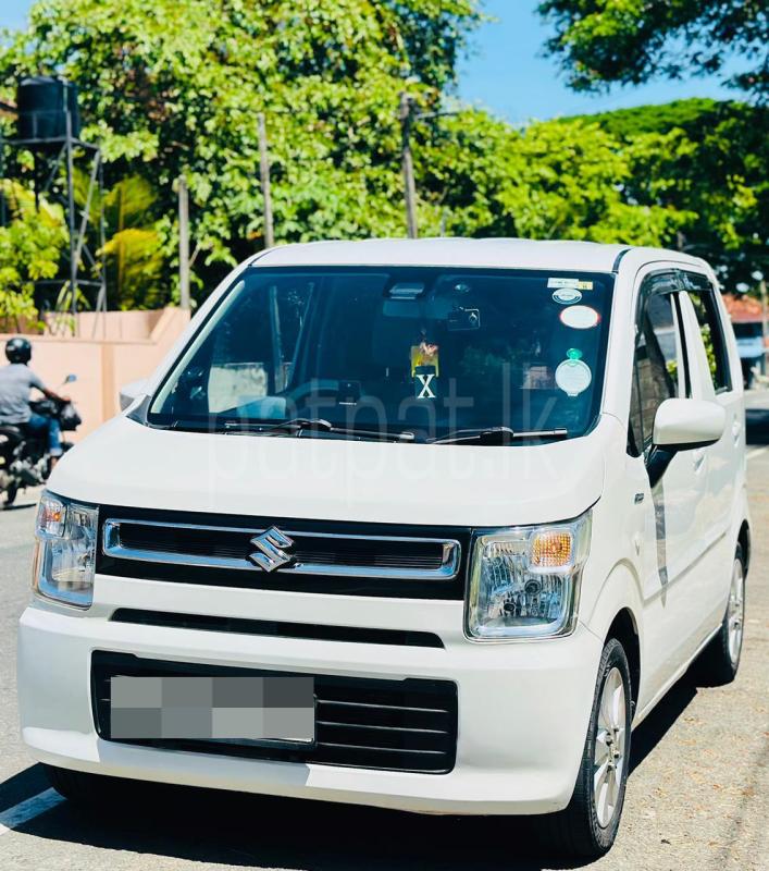 Suzuki Wagon R 2018 - භාවිතා කරන ලද කාර් sale in Sri Lanka - patpat.lk
