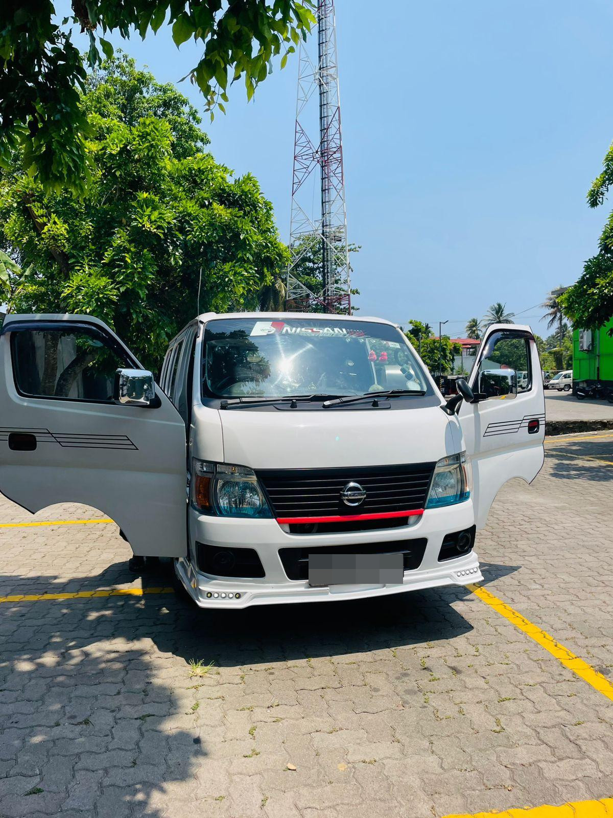 Nissan Caravan 2006 - Used Van sale in Sri Lanka - patpat.lk