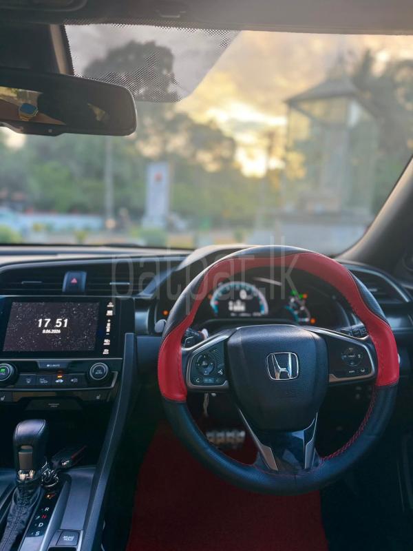 Honda Civic 2018 - பயன்படுத்தப்பட்டது கார் sale in Sri Lanka - patpat.lk