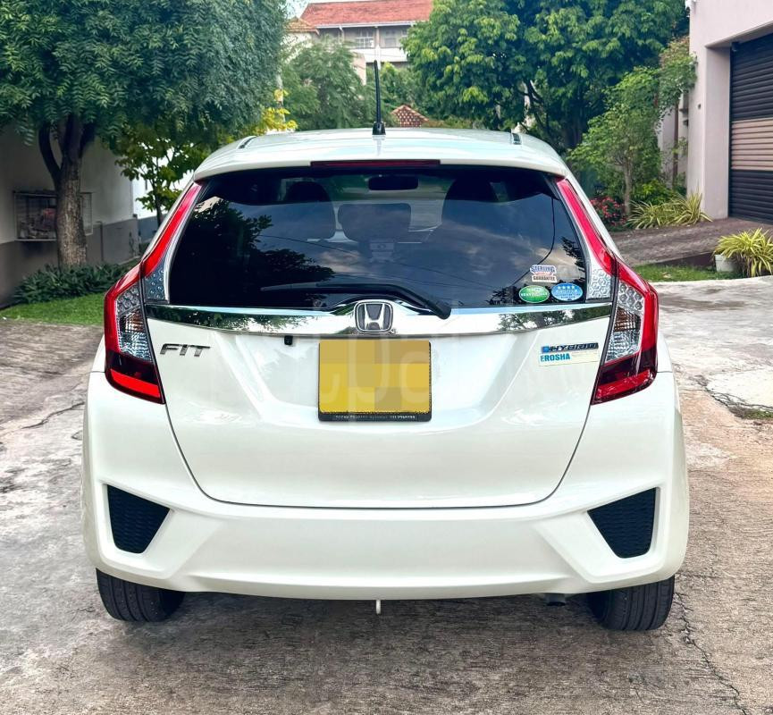 Honda Fit 2015 - Reconditioned Car sale in Sri Lanka - patpat.lk