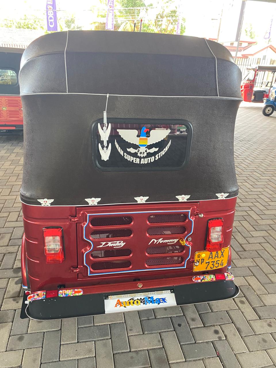 Bajaj Three Wheel 2015 - Used Three wheeler sale in Sri Lanka - patpat.lk