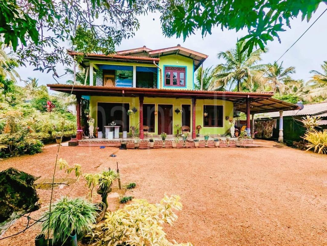 Advertisement image 4