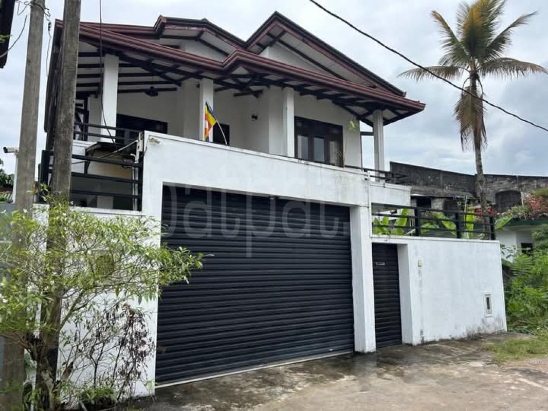 Advertisement image 6