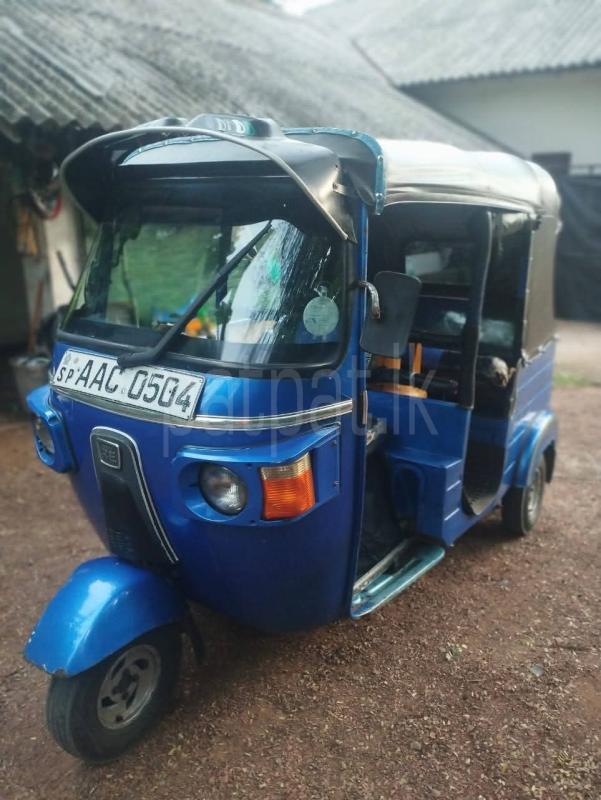 Bajaj Three Wheel 2012 - பயன்படுத்தப்பட்டது முச்சக்கர வண்டி sale in Sri Lanka - patpat.lk