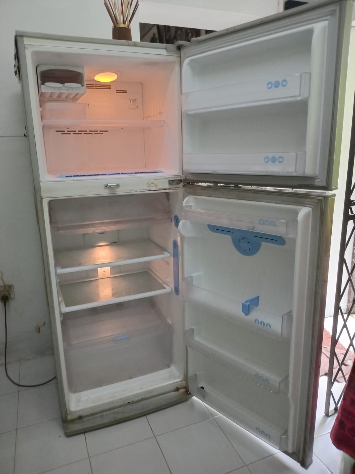 Advertisement image 6