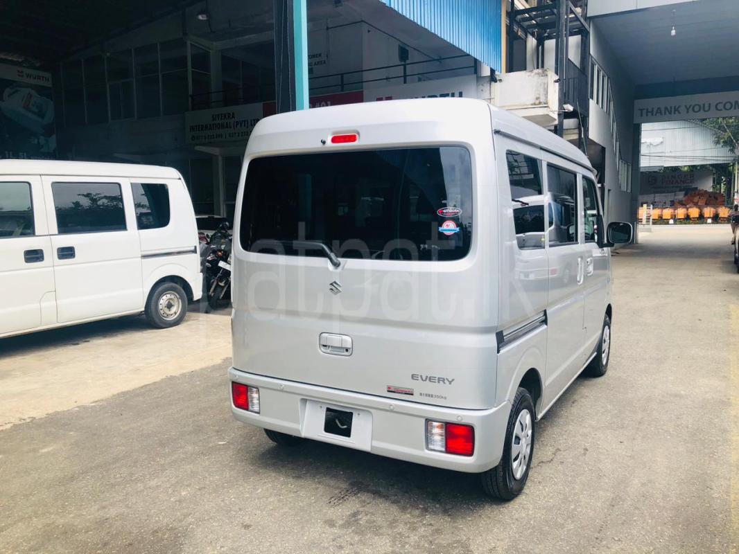 Advertisement image 3