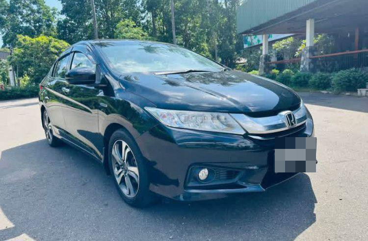 Honda Grace 2015 - பயன்படுத்தப்பட்டது கார் sale in Sri Lanka - patpat.lk