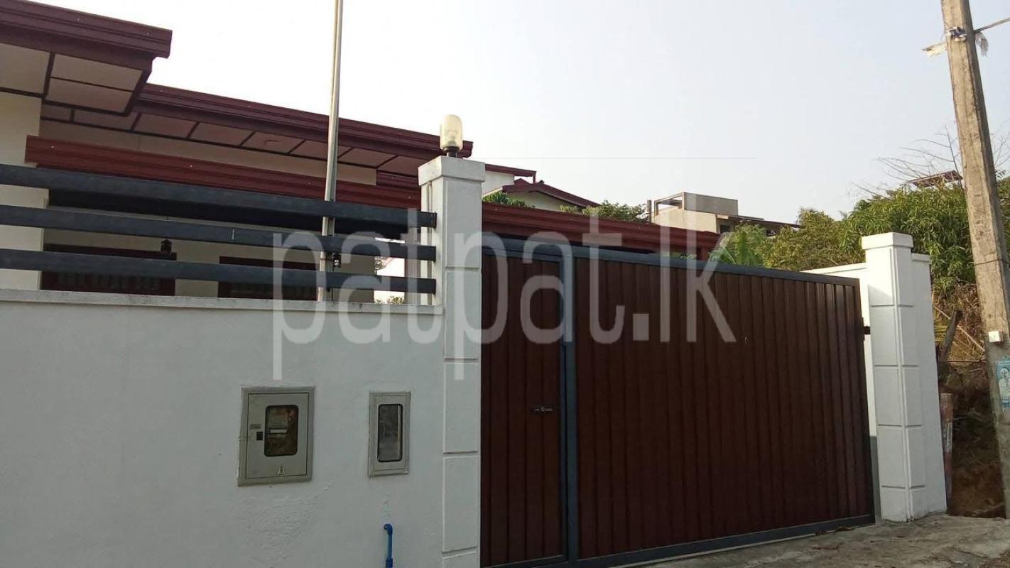 House for Sale in Kahathuduwa