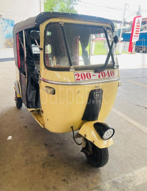 Bajaj Three Wheel 1990 - பயன்படுத்தப்பட்டது முச்சக்கர வண்டி sale in Sri Lanka - patpat.lk