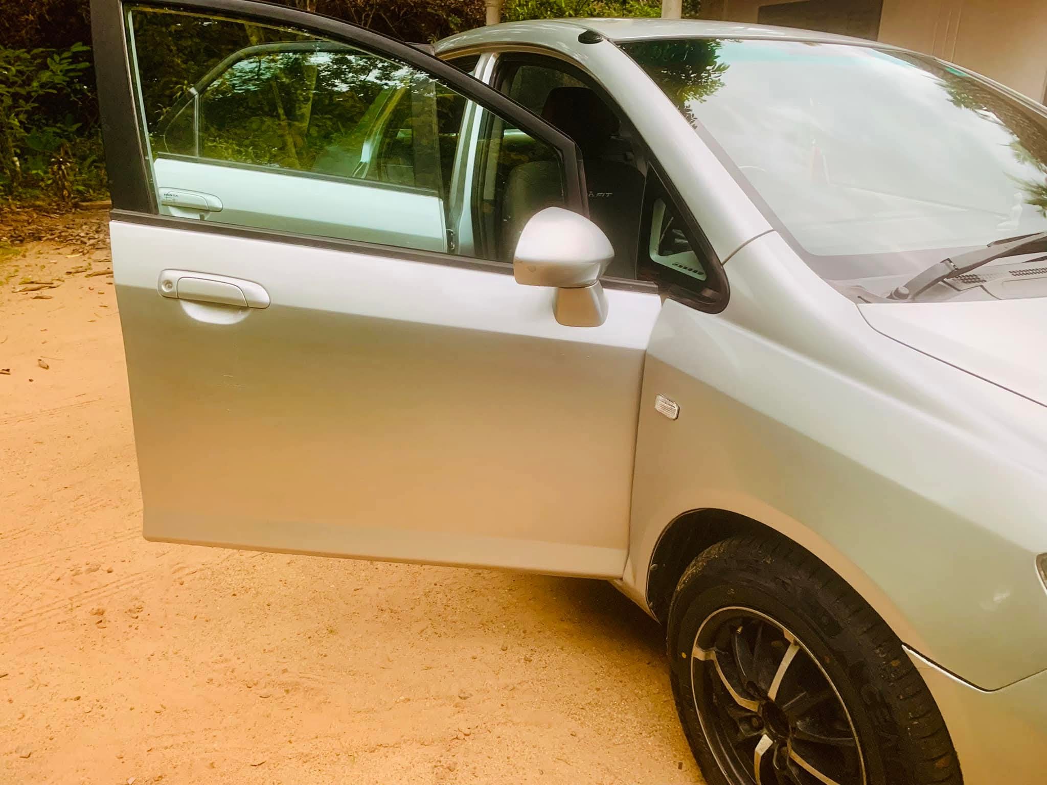 Honda Fit 2006 - Used Car sale in Sri Lanka - patpat.lk