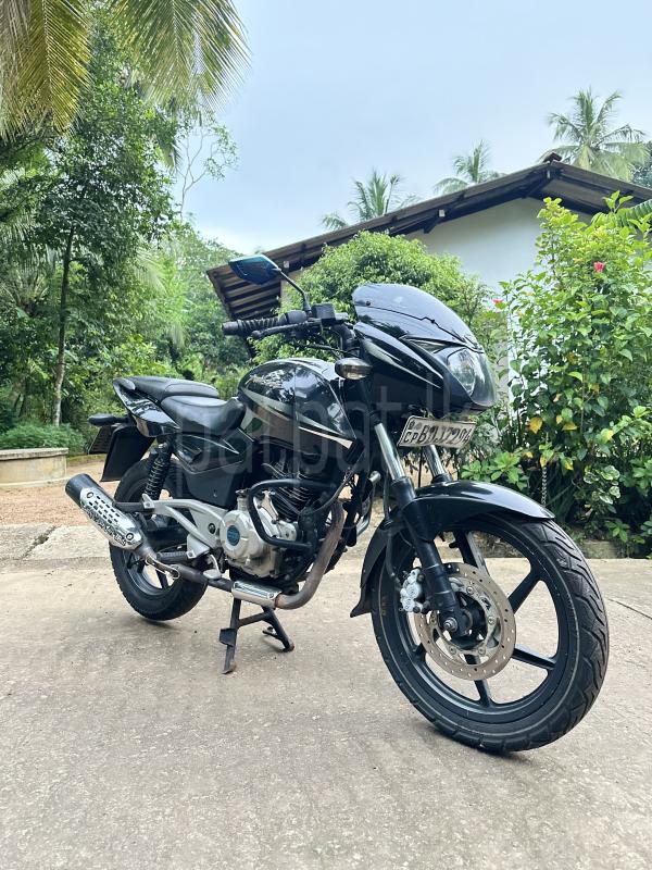 Bajaj Pulsar 2016 - Used Bike sale in Sri Lanka - patpat.lk