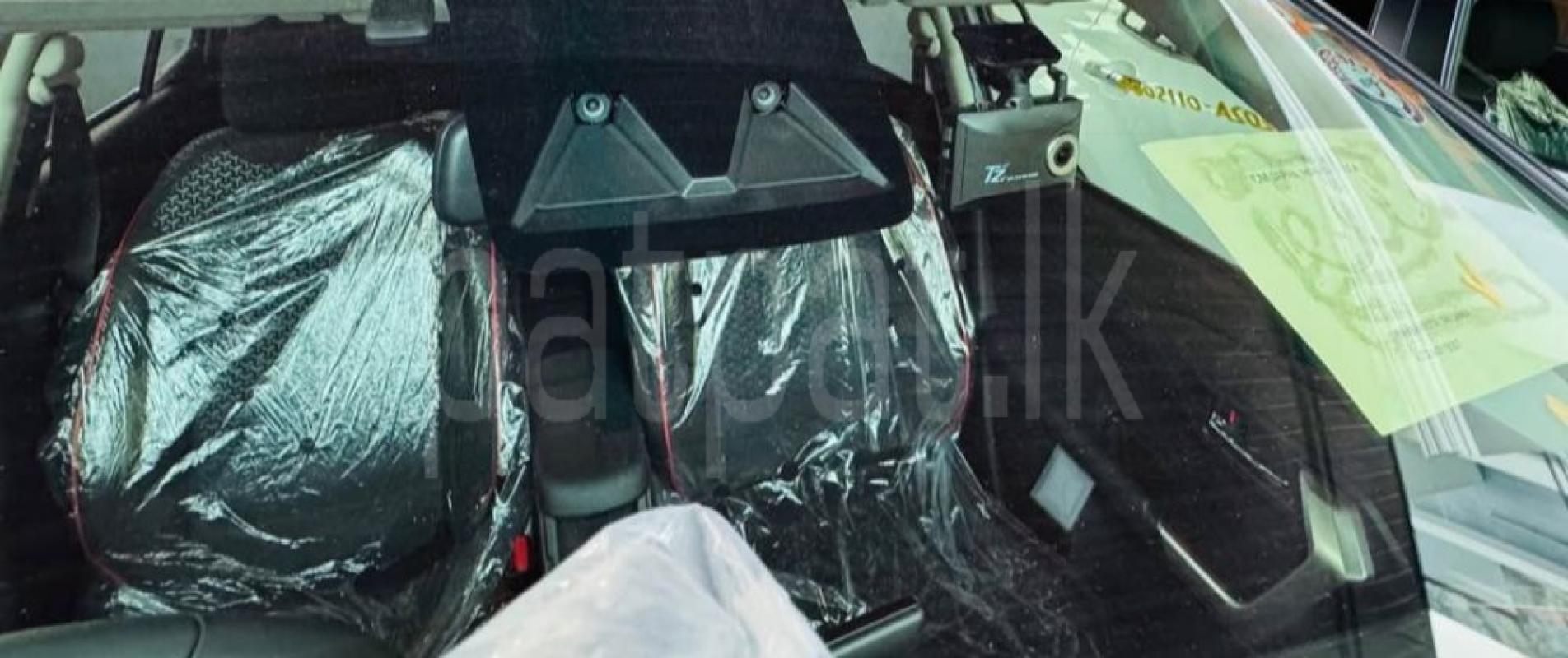 Advertisement image 6