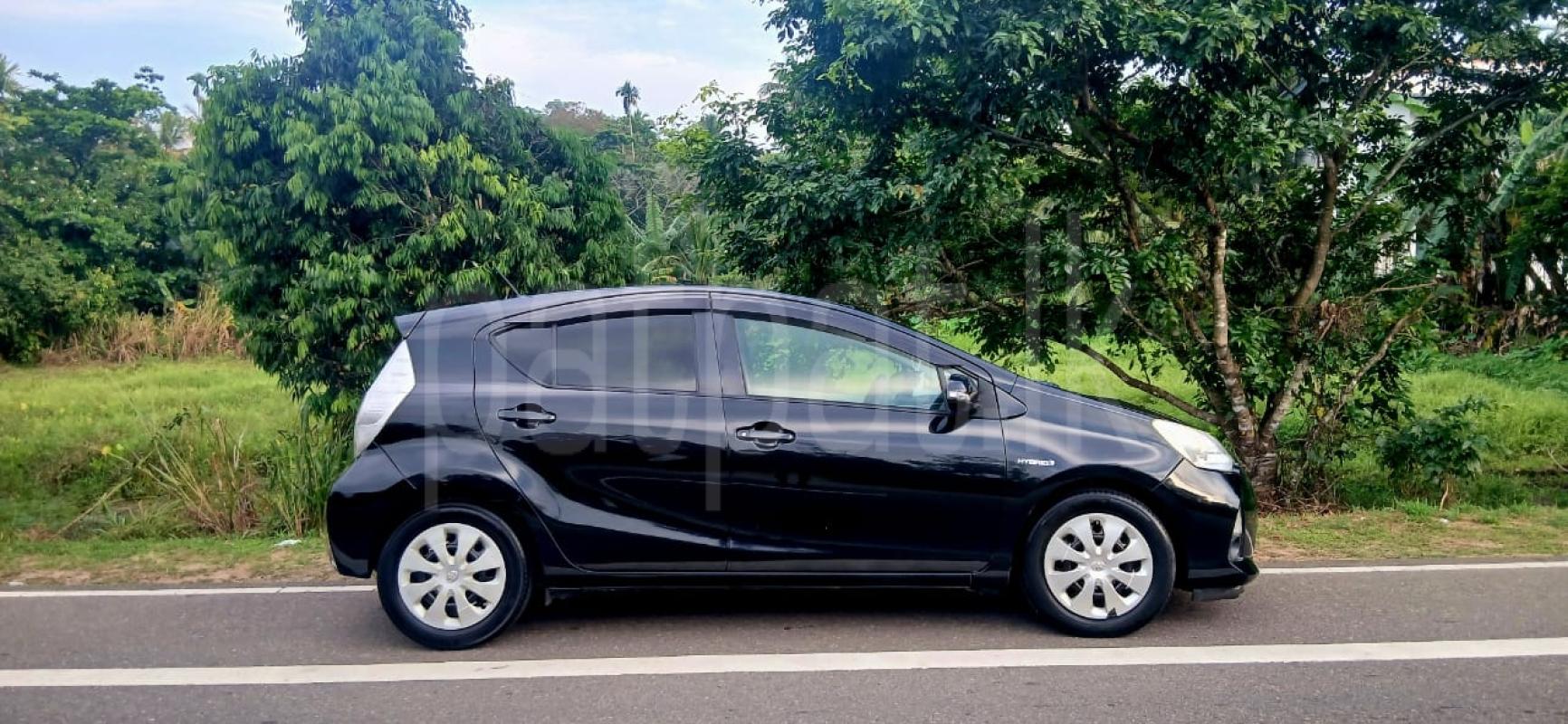 Toyota Aqua 2013 - Used Car sale in Sri Lanka - patpat.lk