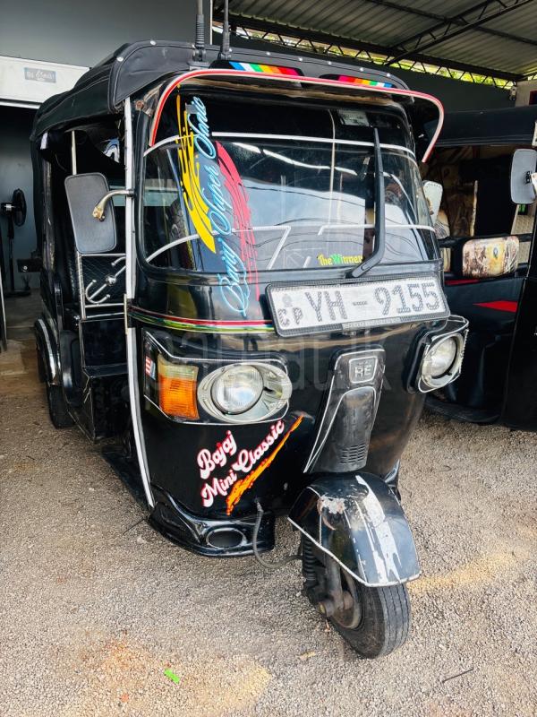 Bajaj Three Wheel 2011 - பயன்படுத்தப்பட்டது முச்சக்கர வண்டி sale in Sri Lanka - patpat.lk