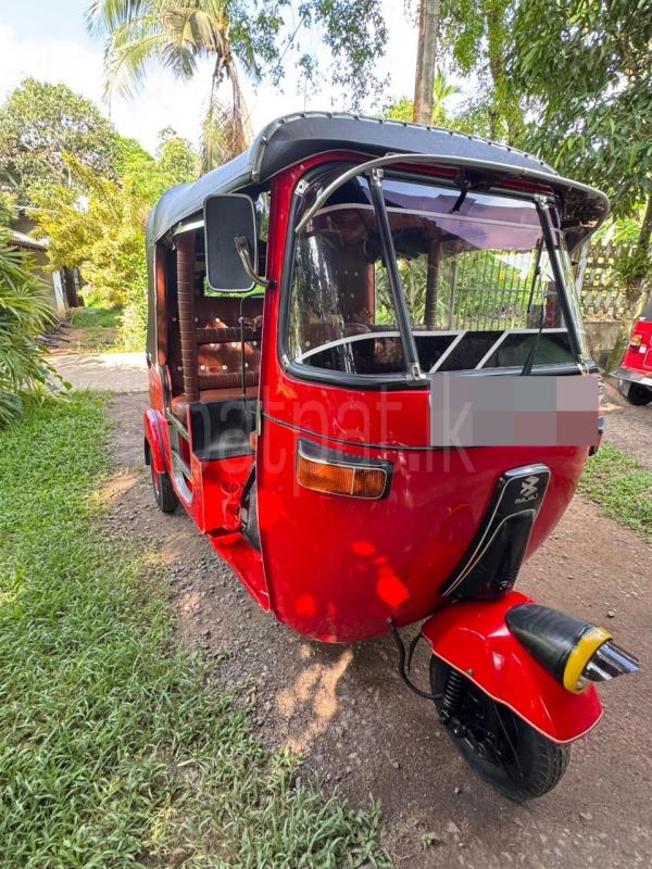 Bajaj Three Wheel 2006 - பயன்படுத்தப்பட்டது முச்சக்கர வண்டி sale in Sri Lanka - patpat.lk