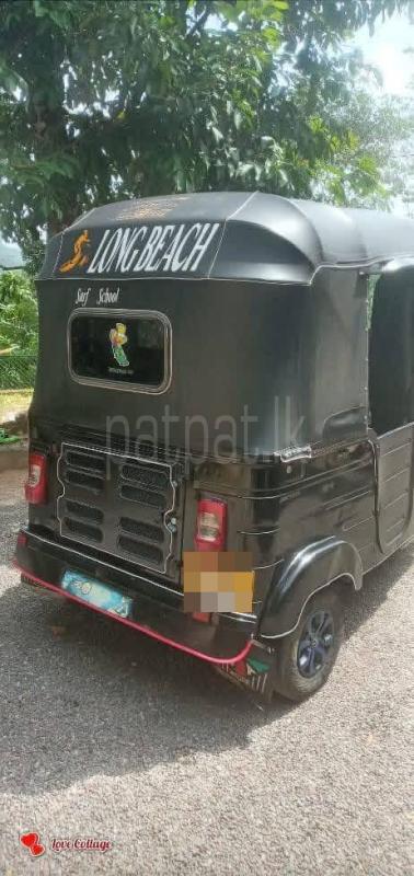 Bajaj 4 stroke 2015 - භාවිතා කරන ලද ත්‍රිරෝද රථය sale in Sri Lanka - patpat.lk