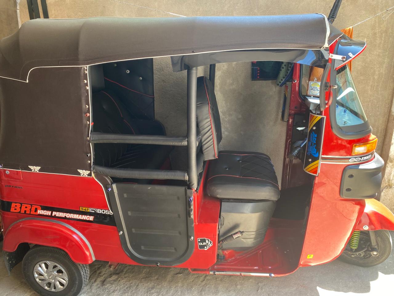 Bajaj Three Wheel 2018 - Used Three wheeler sale in Sri Lanka - patpat.lk