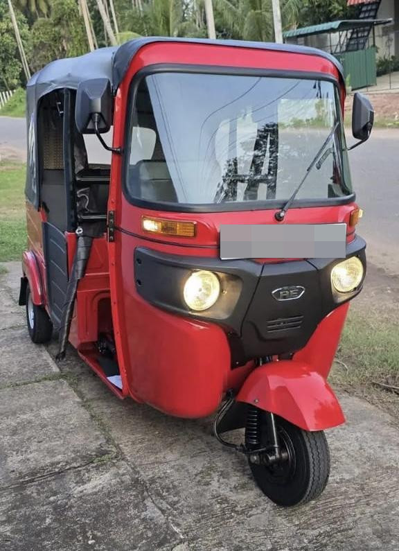 Bajaj 4 stroke 2025 - භාවිතා කරන ලද ත්‍රිරෝද රථය sale in Sri Lanka - patpat.lk
