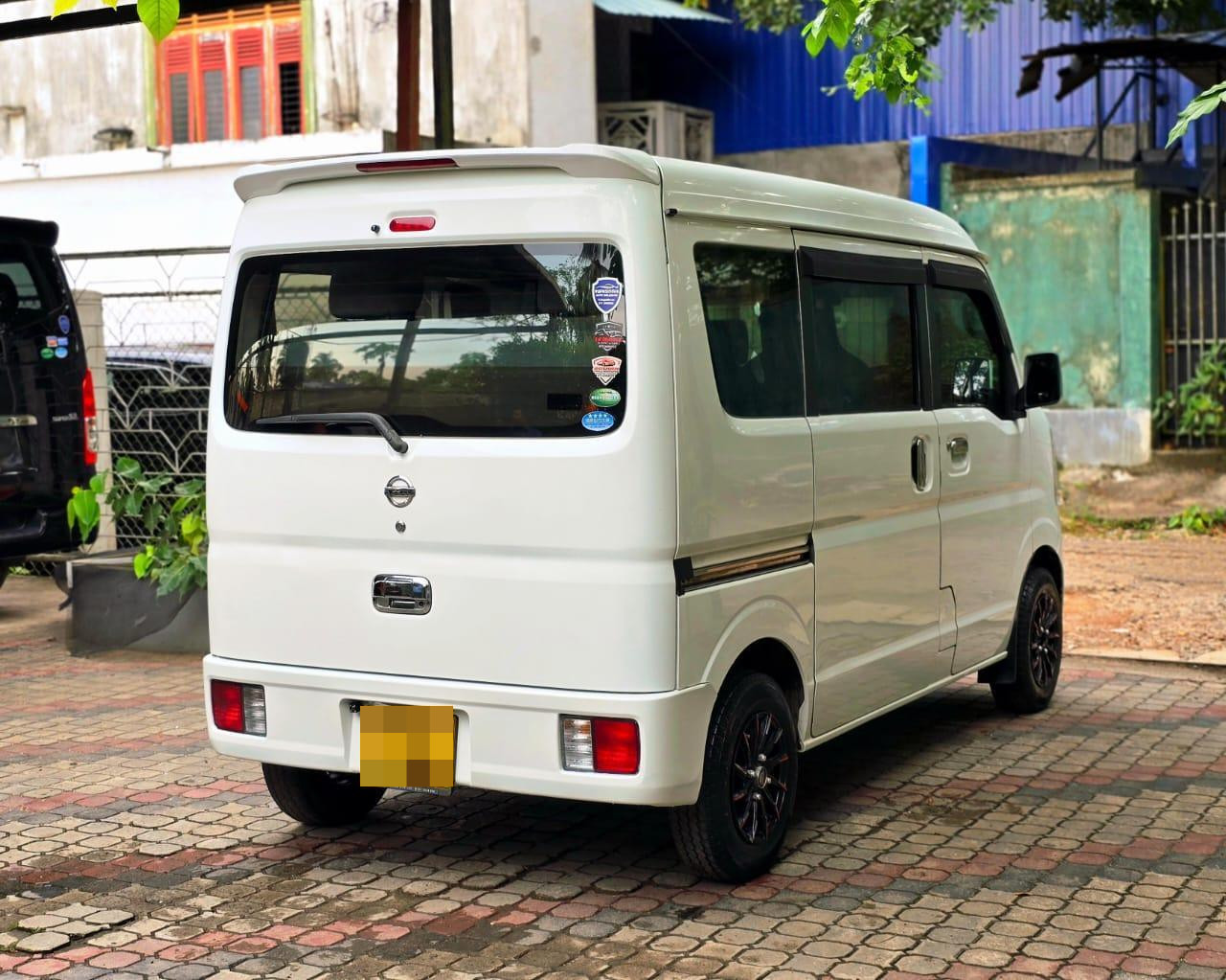 Advertisement image 1