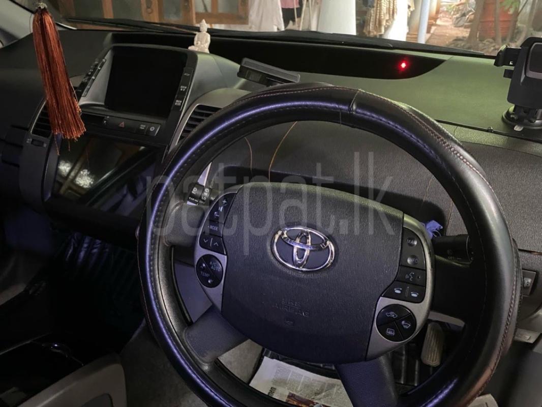 Toyota Prius 2008 - නැවත සකස් කල කාර් sale in Sri Lanka - patpat.lk