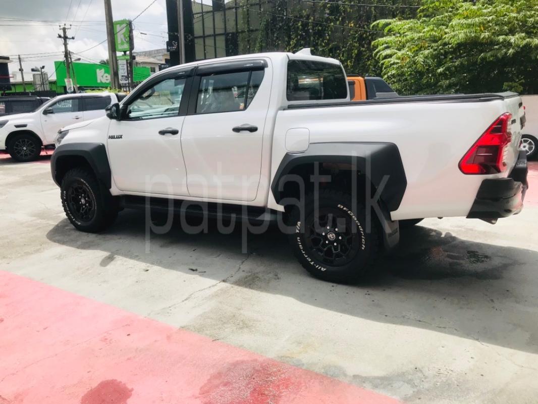 Advertisement image 6