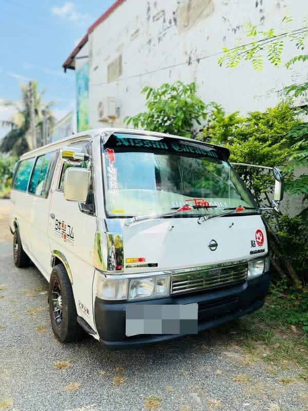 Nissan Caravan 1992 - பயன்படுத்தப்பட்டது வேன் sale in Sri Lanka - patpat.lk
