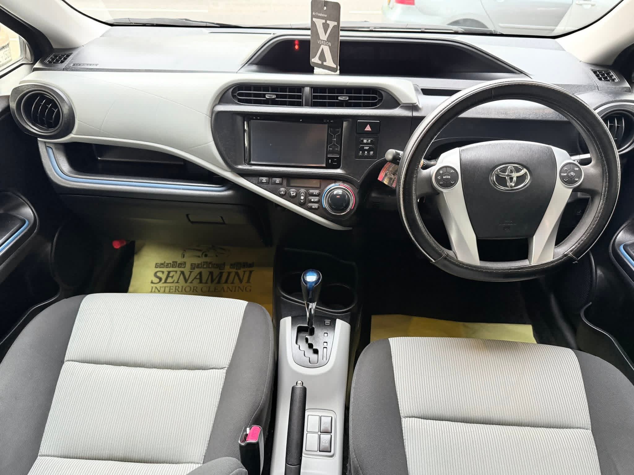 Toyota Aqua 2013 - Used Car sale in Sri Lanka - patpat.lk